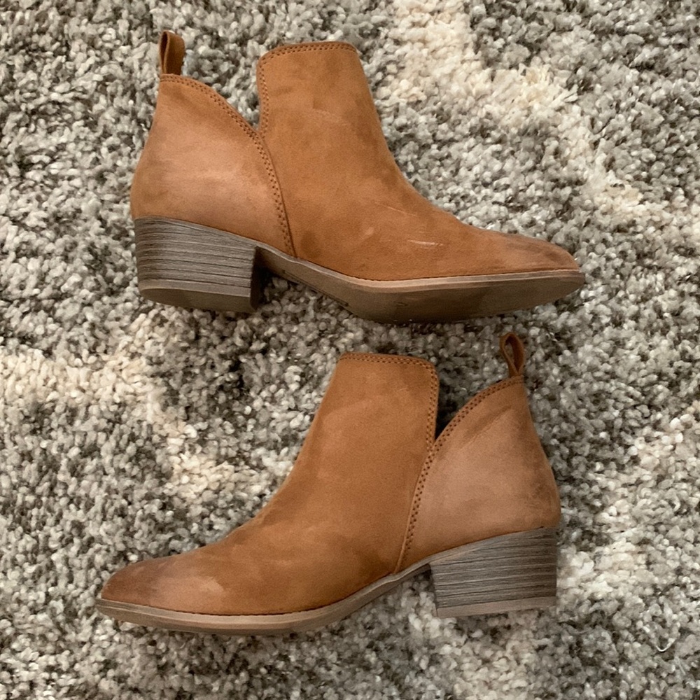 Massini Booties